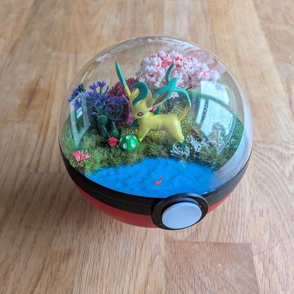 Leafeon Handmade Pokémon Pokeball Terrarium. Pokemon , Pokeballs , geeky gift.