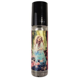Rose Perfume Oil (by Shadow Scents) Classic True Rose Floral Fragrance for Women, Long-lasting Fresh Scent, Romantic Rose Scented Perfume