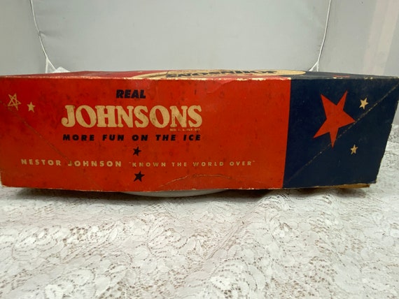 1953 Johnson Duro Hard Toe Hockey Skates - Men display picture 1