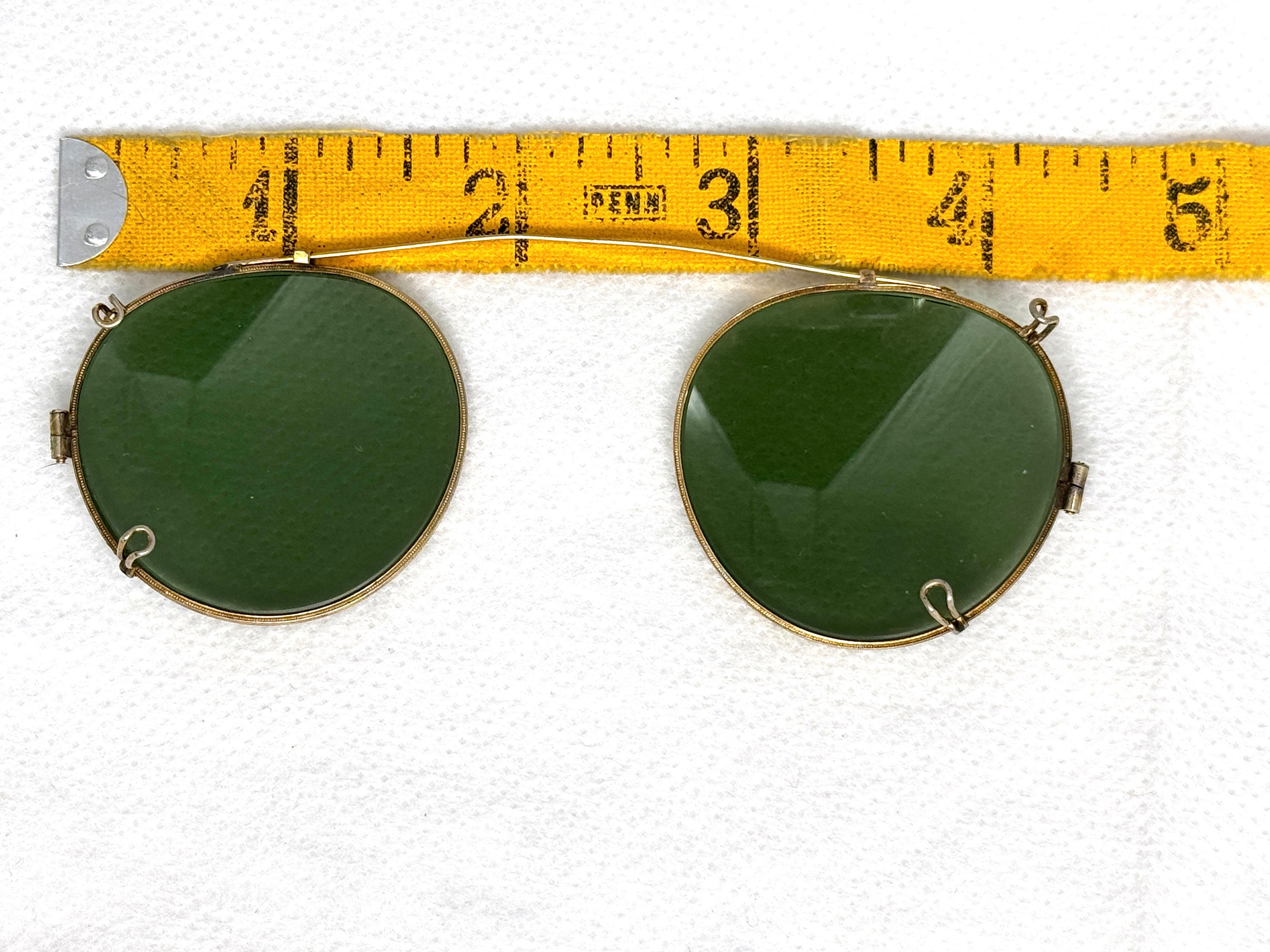 Vintage 1930s Gold Clip on Sunglasses, Green Lenses  display picture 1