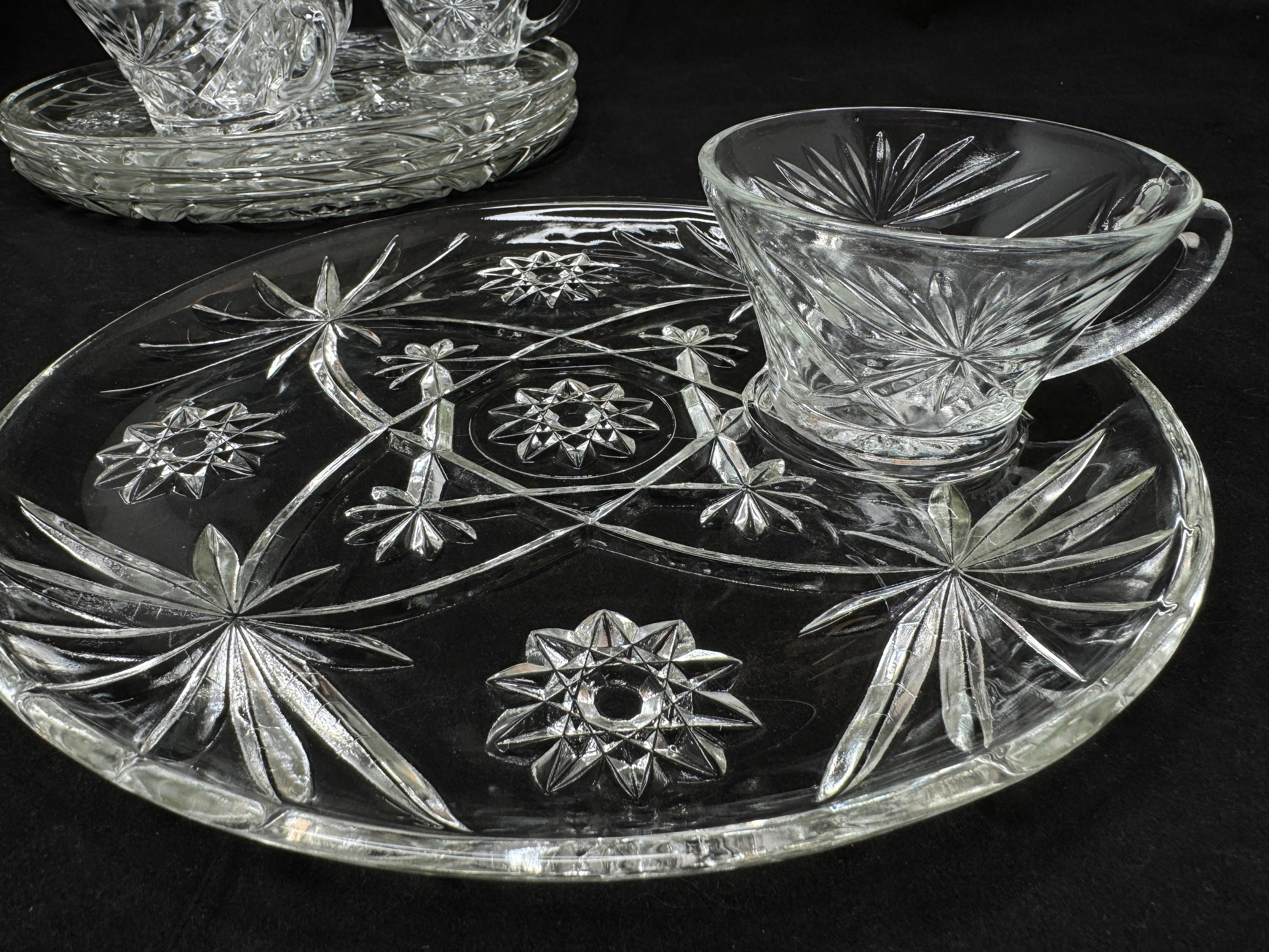 Vintage Anchor Hocking Snack Set: Early American Prescut, 8-piece