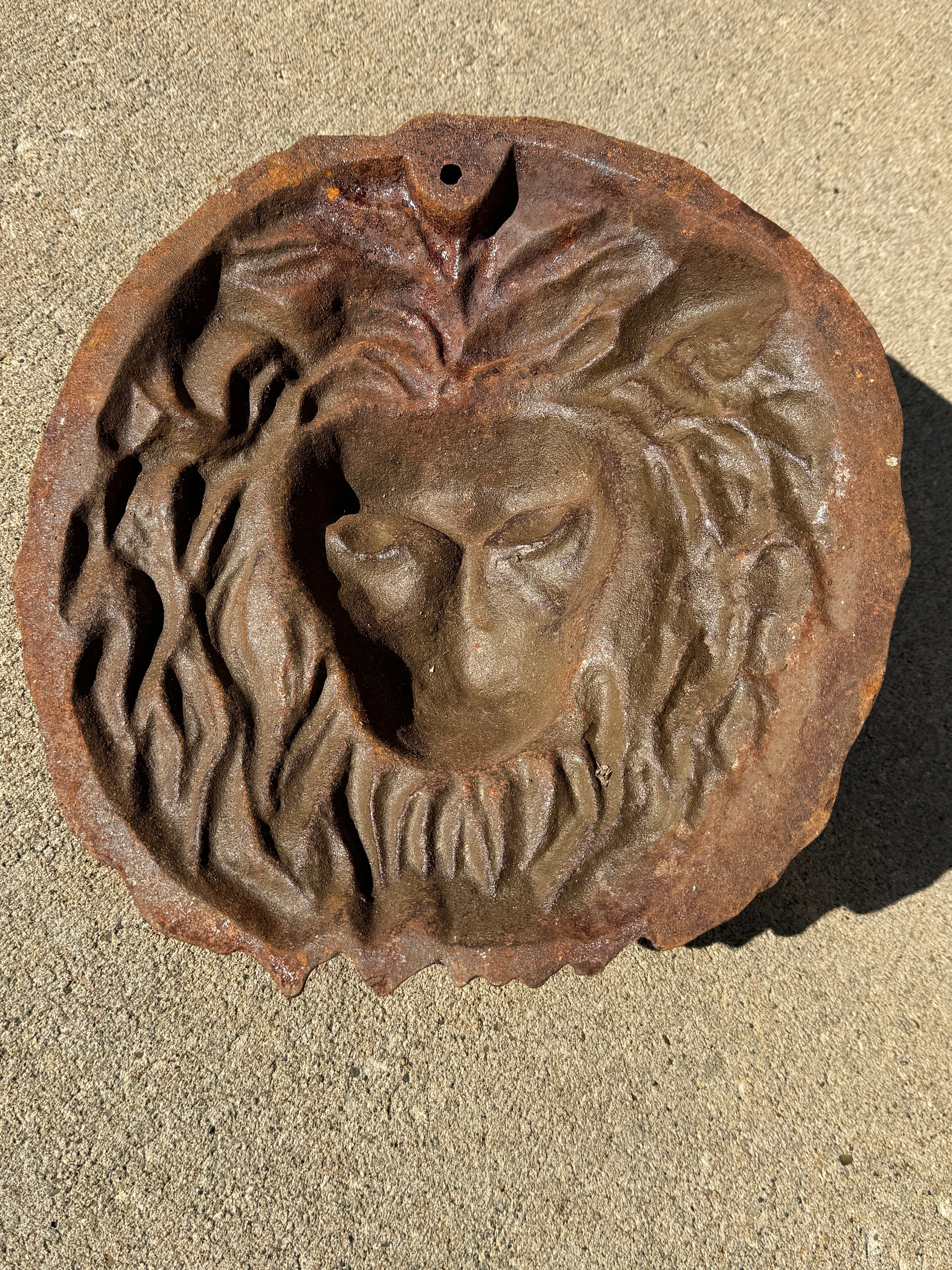 Cast Iron Architectural 3D Lion Head Element. 12