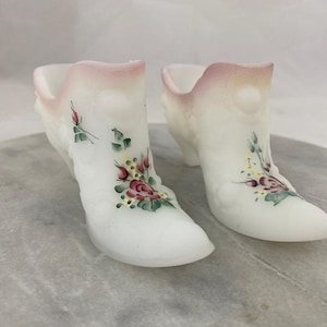 Vintage Fenton White Satin Cabbage Rose Hand Painted Glass Shoe Glass Slipper