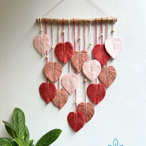Boho Macrame Leaf Wall Hanging: Handmade Home Decor