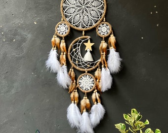 Dream catcher moon star hanging bedroom, Dreamcatcher for children, dreamcatcher baby gift, dreamcatcher home decoration.