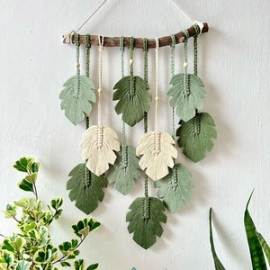 Green leaves macrame monstera wall art, large leaf macrame wall art, macrame wall art, wall tapestries, macrame leaf painting on the wall