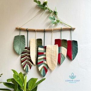 Green Leaves Macrame Wall Hanging: Boho Home Decor