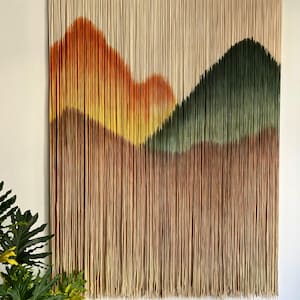 Makramee Vorhang, Moderne Wandkunst, Türvorhang, Fenster Makramee, Bauernhaus Dekor, Schlafzimmer Volant, Boho Wandteppich, Einweihungsgeschenk Like this picture A3