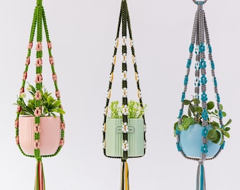 Portavasi in macramè con nappe: arredamento boho per la casa
