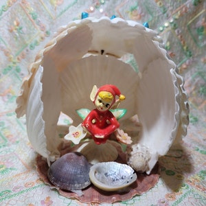 Vintage Good Luck Pixie Shell art ornament figurine retro kitsch 1960s clamshell British seaside