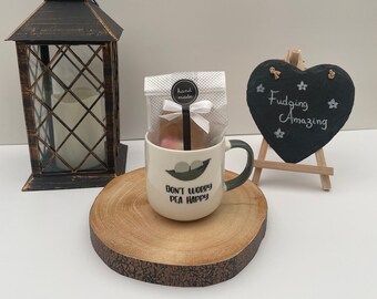 Don’t Worry Pea Happy Mug | Homemade Fudge Gift Set