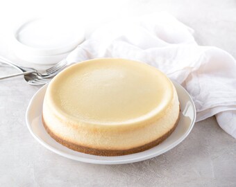 Classic New York Style Cheesecake