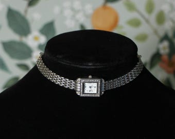 Anita Choker Watch