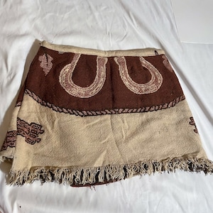 Horse Shoe Tapestry Blanket Skirt image 3