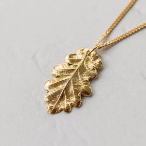18kt gouden vermeilblad hanger ketting, eikenblad sieraden, natuurliefhebber cadeau, handgemaakt in het Verenigd Koninkrijk