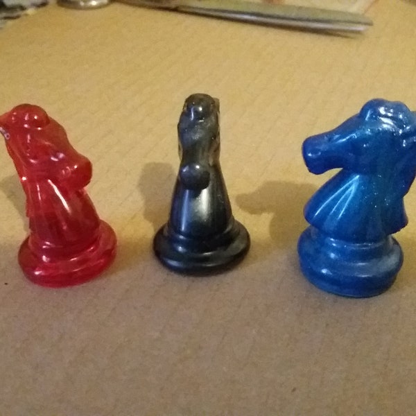 Jeu d'échecs chevalier en résine