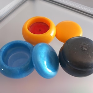 Round Pot Candle Holder color customized made of Epoxy Resin