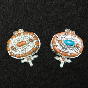 Tibetan Silver Ghau Pendant, Buddhist Prayer Box Amulet, Handcarved with Traditional Siku Filigree & Stones Setting, Handmade in Nepal