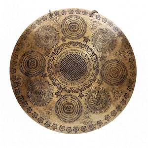 54 cm Diameter, Tibetan Flat Wind Gong, Handcarved with Seven Chakras Design & Tibetan Mantra &quot;Om Mani Padme Hum&quot; Etching, Handmade in Nepal