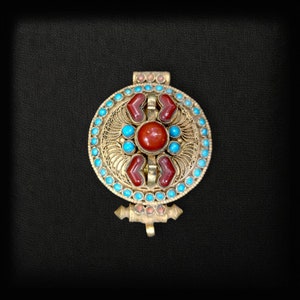 Tibetan Ghau Pendant, Buddhist Prayer box Amulet, Handcarved with DORJEE/VAJRA Design, Coral & Turquoise Stones Setting, Handmade in Tibet