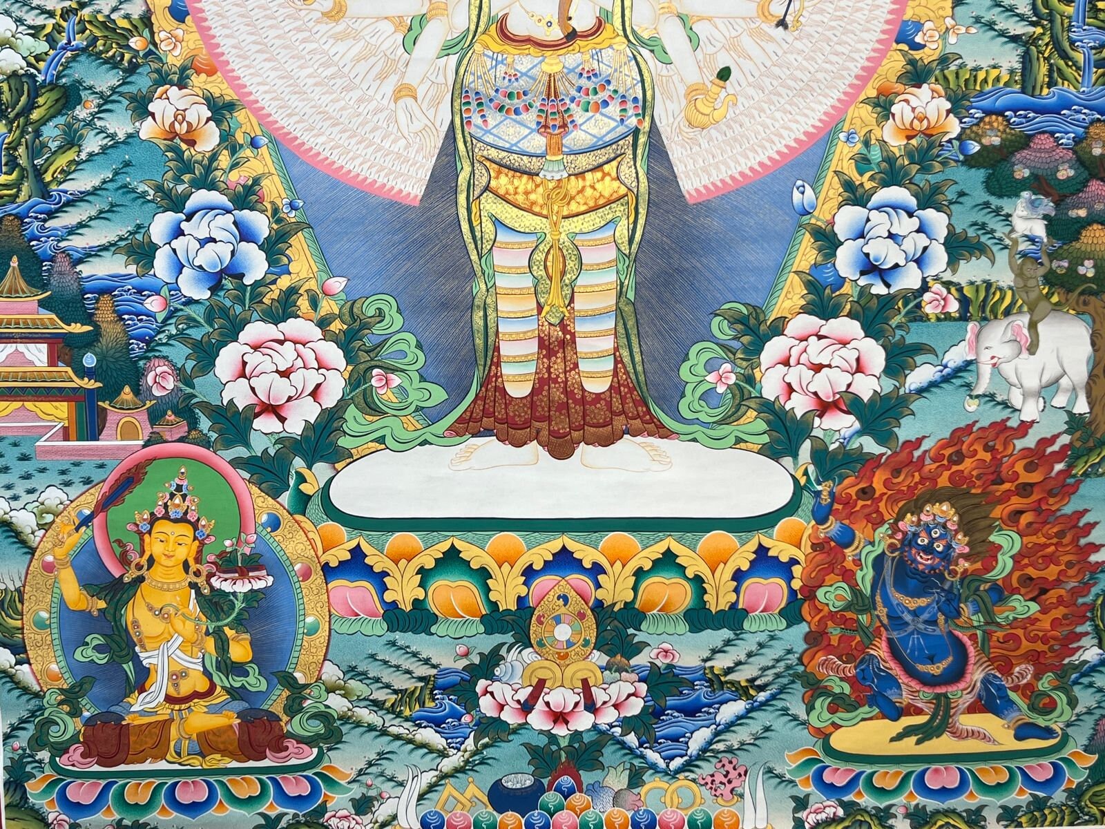 105 x 152 cm、チベット仏教タンカ絵画、千の腕を持つサハスラブジャ