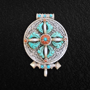 Tibetan Silver Ghau Pendant, Buddhist Prayer Box Amulet, Handcarved with DOUBLE DORJEE Design, Turquoise & Stones Setting, Handmade in Nepal