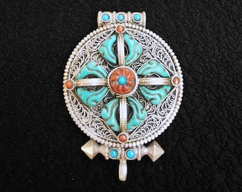 Tibetan Silver Ghau Pendant, Buddhist Prayer Box Amulet, Handcarved with DOUBLE DORJEE Design, Turquoise & Stones Setting, Handmade in Nepal