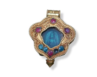 Tibetan Silver Ghau Pendant, Buddhist Prayer Box Amulet, Hancarved with Buddha, Traditional Siku Design & Stones Setting, Handmade in Nepal