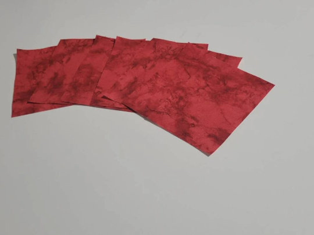Sammenbrud metodologi Usikker Scarlet Splendor: A Charm Pack of Red Marble Fabrics - Etsy