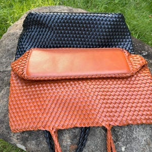Handmade woven handbag, oversized commuter shoulder bag image 18