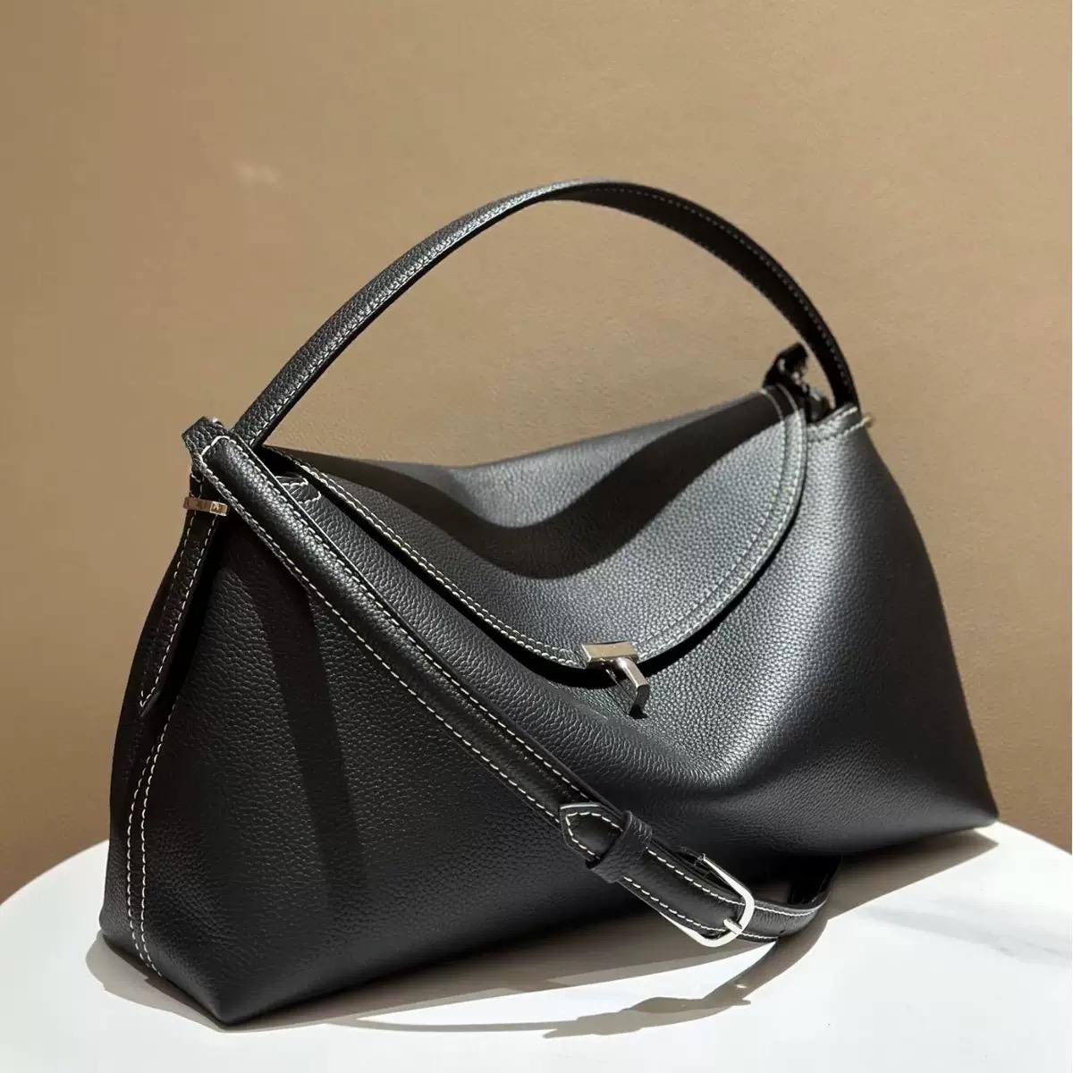 Grain Leather Tote Bag: Vintage Cowhide Skew Bag