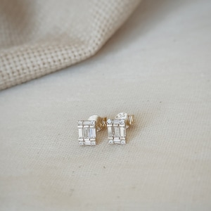 Massief gouden stokbrood diamanten oorbellen, 14K massief gouden paaroorbellen, 3 stokbroden, 14K massief gouden minimalistische oorbellen, Valentijnsdag