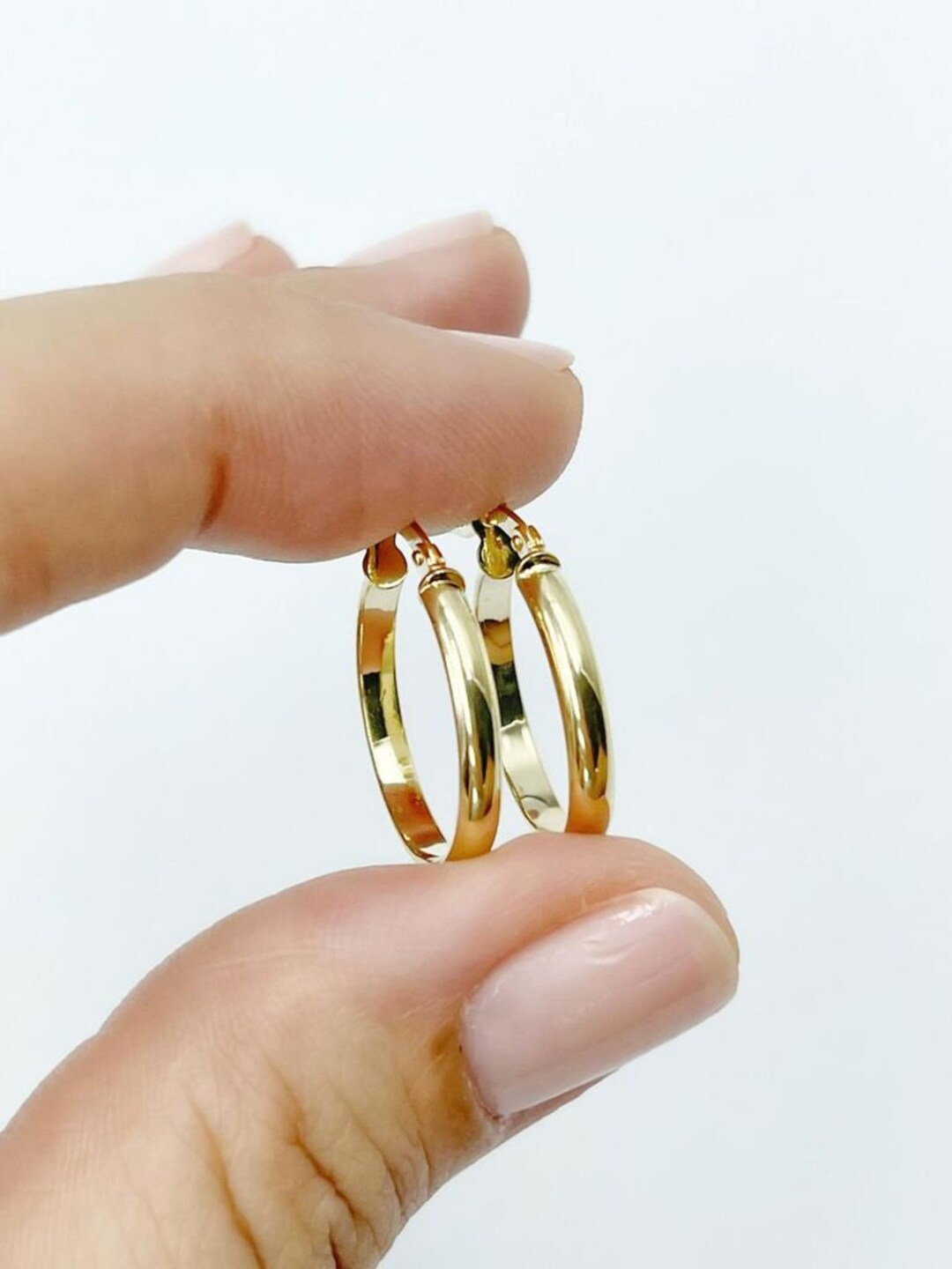 14K Solid Gold Hoop Earrings Sizes 17mm Classic Hoop Etsy