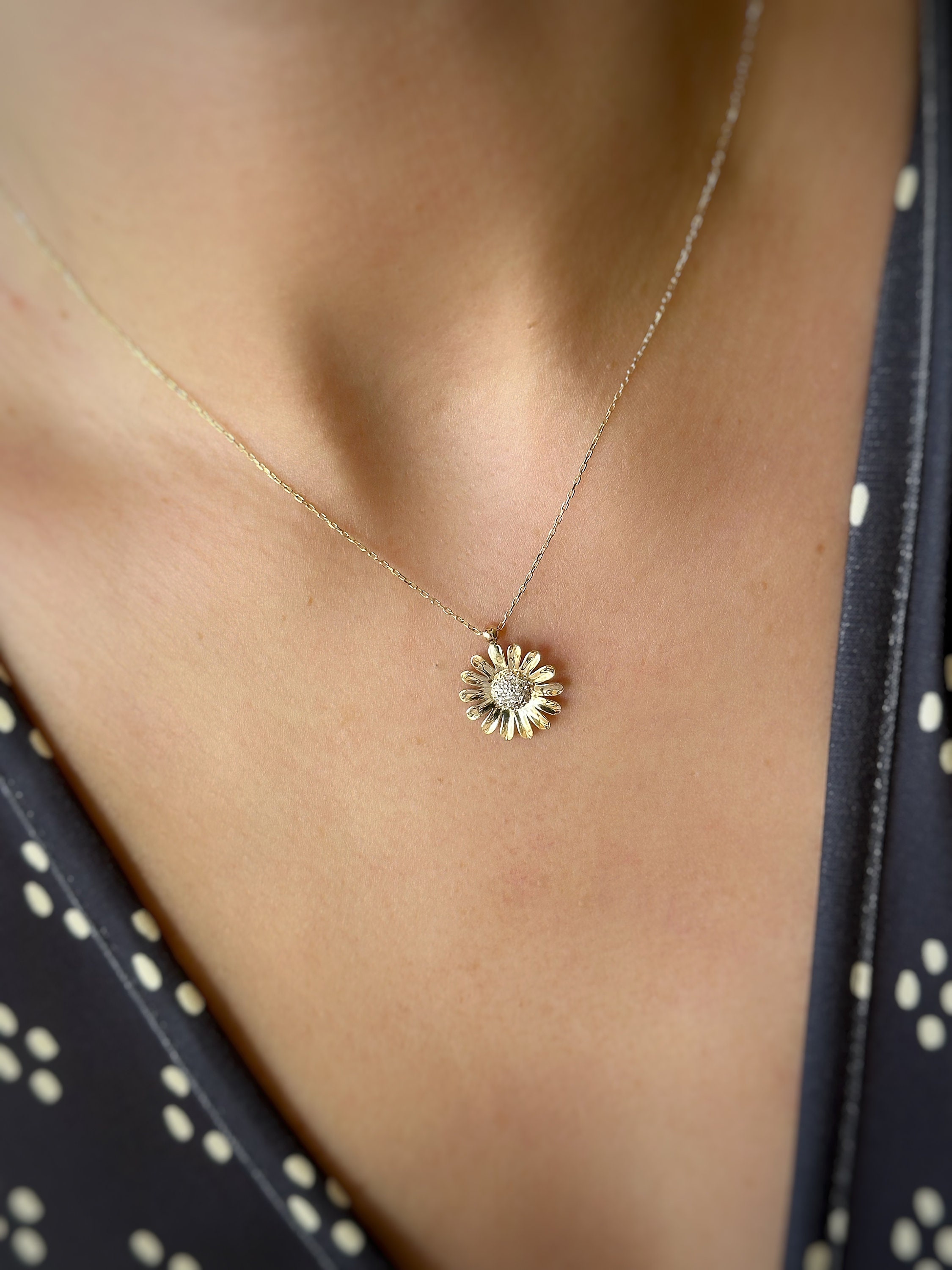 GURHAN Spell Gold Pendant Necklace, Small Daisy, Diamond