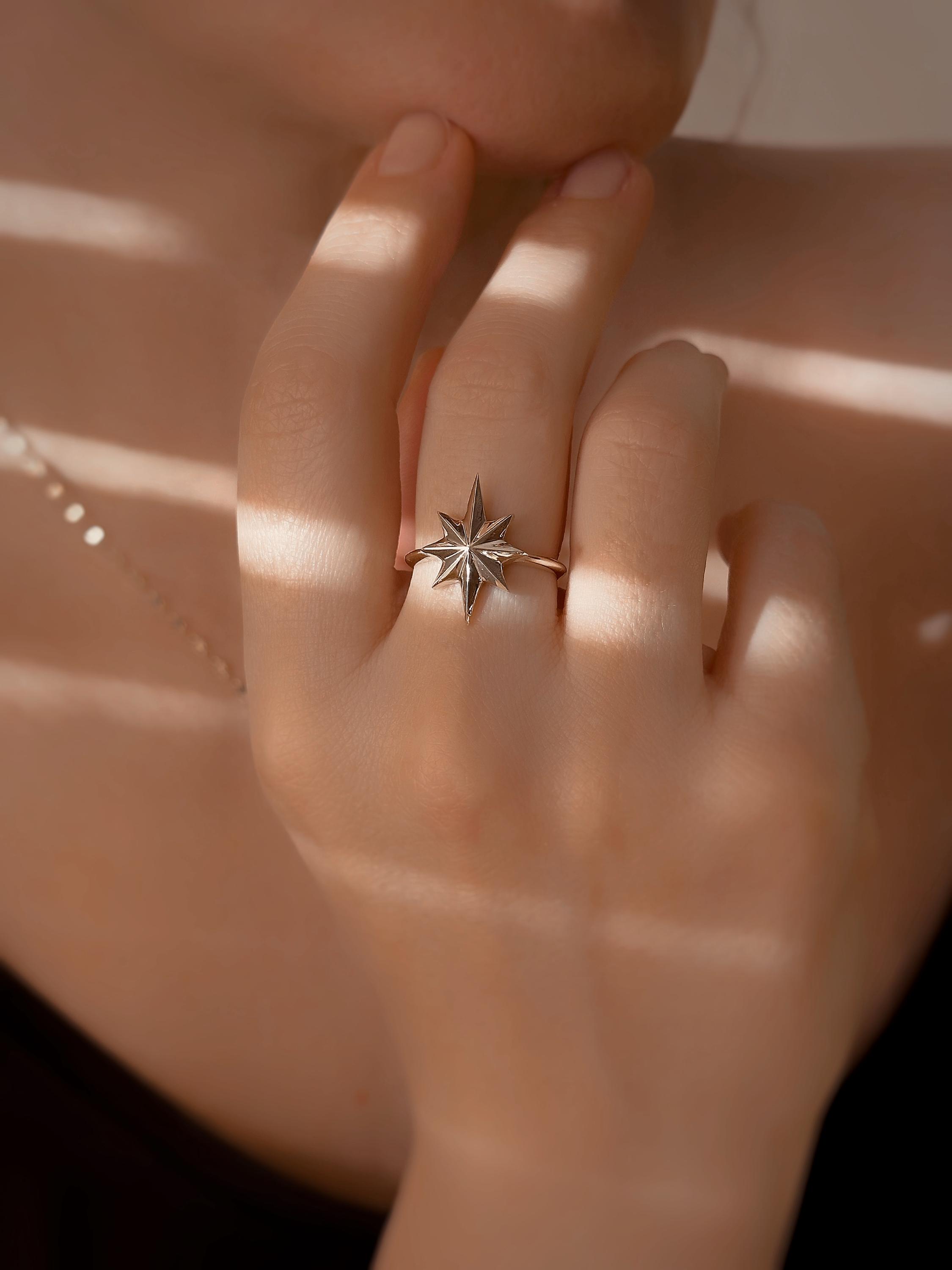 14k Solid Gold North Star Ring, Minimalist Polaris Celestia, Elegant ...