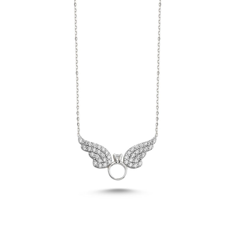 Pu&ograve; includere: Collana d'argento con un ciondolo ad anello e ali d'angelo decorate con pietre di zircone cubico scintillanti.