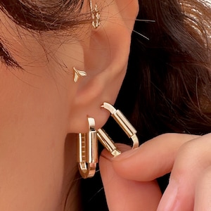 14K Gold Modern Hoop Earrings, Elegant and Stylish Gold Earrings, Perfect for Everyday and Special Occasions 14K Gold Link, Christmas Gift