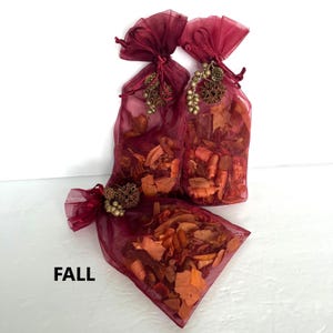 SEASONAL POTPOURRI Aromatic Blends SIMMER Pot Dried Scented Stovetop All Natural Handmade Flowers Floral Herbs Trees Projects Home Fragrance