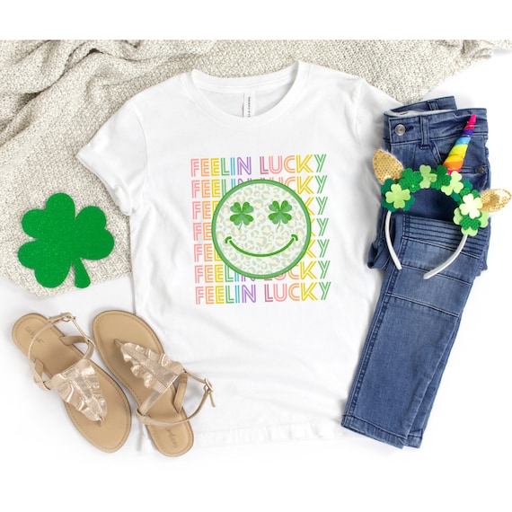 Girls Feelin Lucky Tee, Kids St Patrick's Day T-Shirt, Cute St Paddy's Day Tee for Kids, Retro St Patricks Day Shirt, Girls Lucky T-Shirt