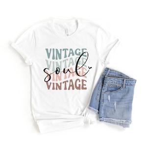 Vintage Soul T-Shirt, Women&#39;s Retro Shirt, Retro Graphic Tees, Vintage Style T-Shirt, Women&#39;s Fall T-Shirt, Retro Vibes Shirt