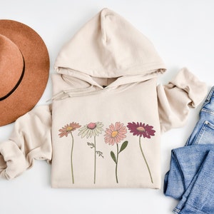 Boho Wildflower Hoodie, Cottagecore Hoodie, Floral Hooded Sweatshirt, Vintage Floral Hoodie, Cottage Core Aesthetic, Gift for Her