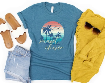 Retro Tropical Sunset Shirt, Sunset Chaser Shirt, Women's Beach Shirt, Summer Tee-Shirt, Island Vacation Shirt, Beach Lover Gifted