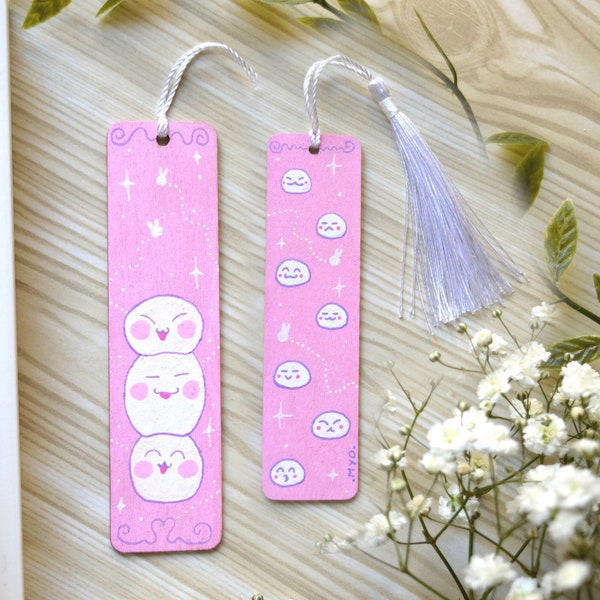 Marque-page en bois Mochi, peint à la main | Kawaii art | Cute | Bookmark | Accessoire livre |