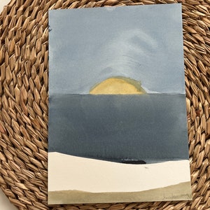 Dipinto ad acquerello originale raffigurante una riva del mare al tramonto, che rappresenta i 4 elementi. Opera d'arte astratta ad acquerello realizzata a mano su carta.