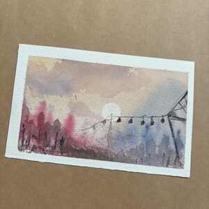 Peinture abstraite d'automne à l'aquarelle. Petit format fait main, oeuvre d'art aquarelle de carte postale parfaite pour un cadeau ou un art postal ou pour un petit cadre