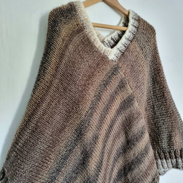 Vintage knitted poncho one size brown & cream stripes