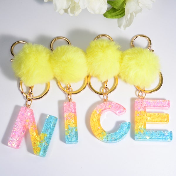 Keychains or for your bag from A to Z - with a pompom or brush - with letter - beautiful design - handmade - keychains - fashion - luxury