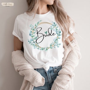 Florale Eukalyptus JGA Bride & Crew T-Shirts für Frauen, Team Bride T-Shirt, Geschenke für Bräute, Junggesellenparty-Shirt, Verlobungs-T-Shirt Bild 6