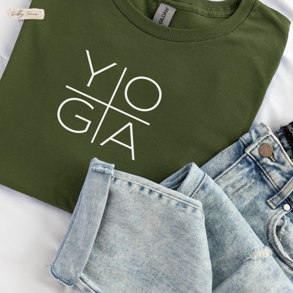 Minimalist yoga shirt for woman, yoga shirt, meditation tshirt, spiritual shirt, workout tee, yoga lover t-shirt, yoga gifts, gift for yogi