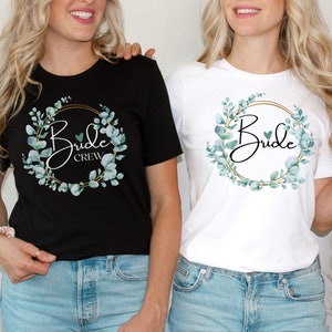 Florale Eukalyptus JGA Bride & Crew T-Shirts für Frauen, Team Bride T-Shirt, Geschenke für Bräute, Junggesellenparty-Shirt, Verlobungs-T-Shirt Bild 1